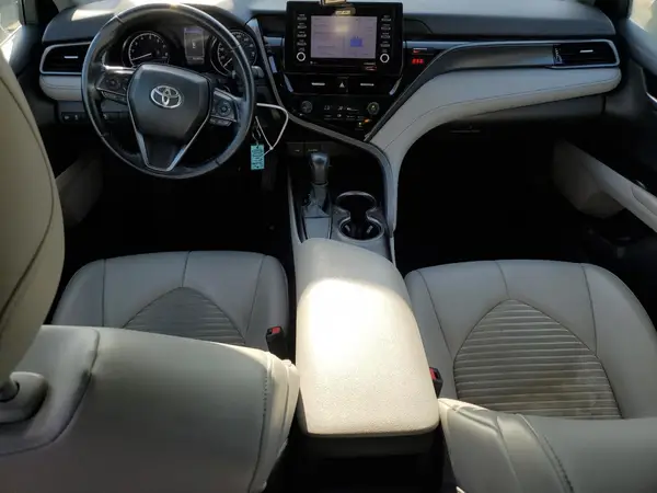 4T1G11AK9MU542094 2021 TOYOTA CAMRY - Image 8