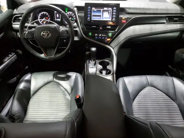 4T1G11AK9MU545352 2021 TOYOTA CAMRY - Image 8