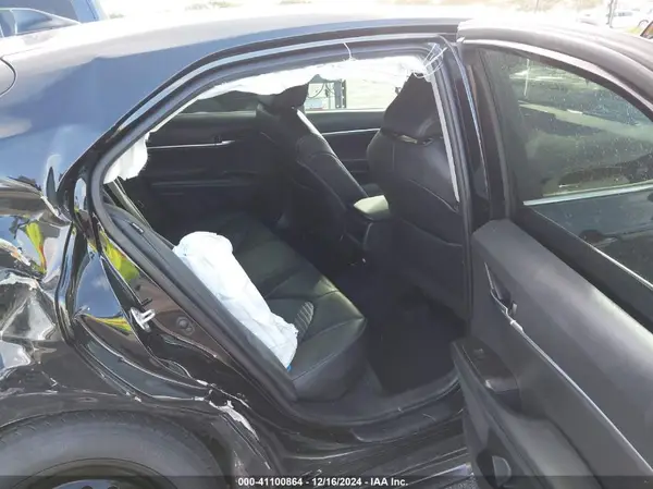 4T1G11AK9MU547599 2021 TOYOTA CAMRY - Image 8