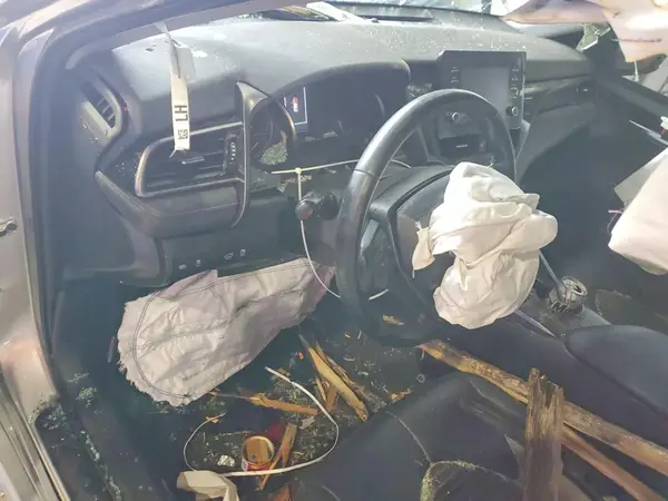 4T1G11AK9MU548140 2021 TOYOTA CAMRY - Image 8
