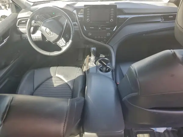 4T1G11AK9MU548445 2021 TOYOTA CAMRY - Image 8
