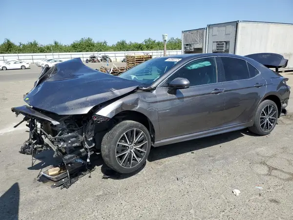4T1G11AK9MU552088 2021 TOYOTA CAMRY - Image 1
