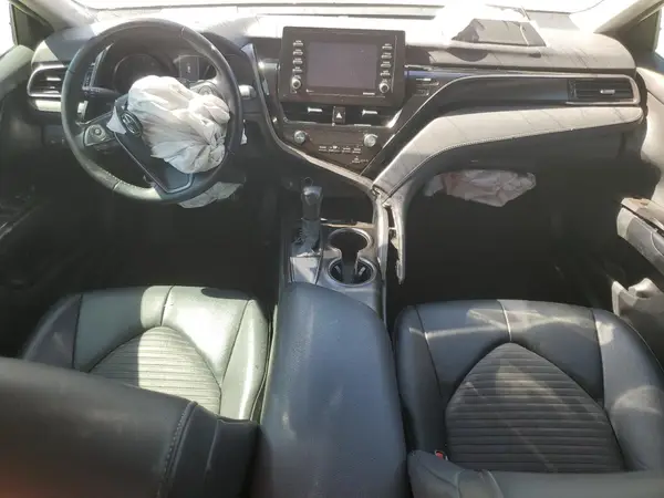 4T1G11AK9MU554360 2021 TOYOTA CAMRY - Image 8