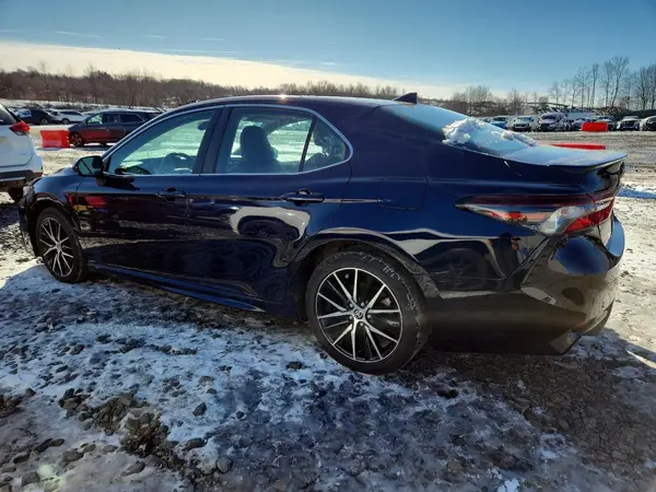 4T1G11AK9MU556349 2021 TOYOTA CAMRY - Image 2