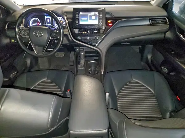 4T1G11AK9MU567271 2021 TOYOTA CAMRY - Image 8