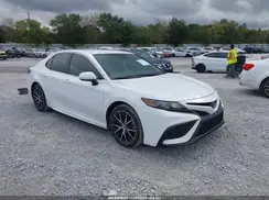 4T1G11AK9MU570977 2021 TOYOTA CAMRY