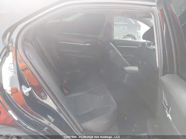 4T1G11AK9MU577699 2021 TOYOTA CAMRY - Image 8