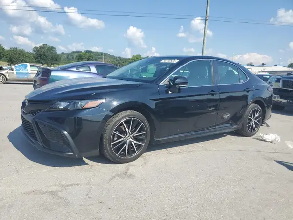 4T1G11AK9MU591294 2021 TOYOTA CAMRY - Image 1