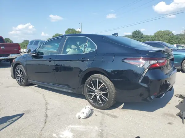 4T1G11AK9MU591294 2021 TOYOTA CAMRY - Image 2