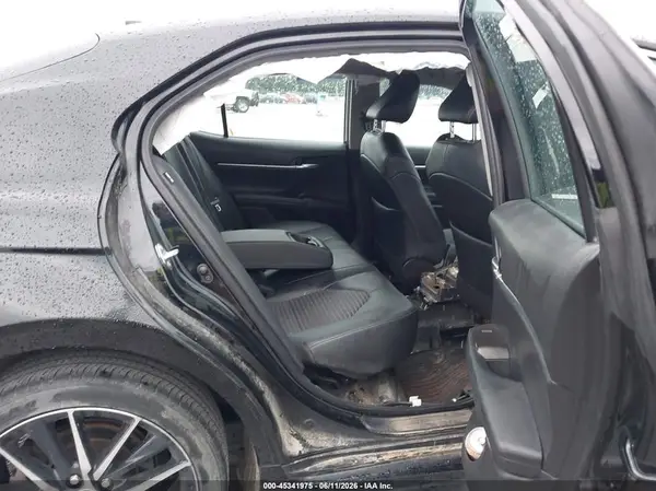 4T1G11AK9MU591408 2021 TOYOTA CAMRY - Image 8