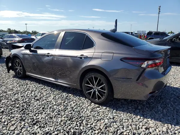 4T1G11AK9MU594602 2021 TOYOTA CAMRY - Image 2