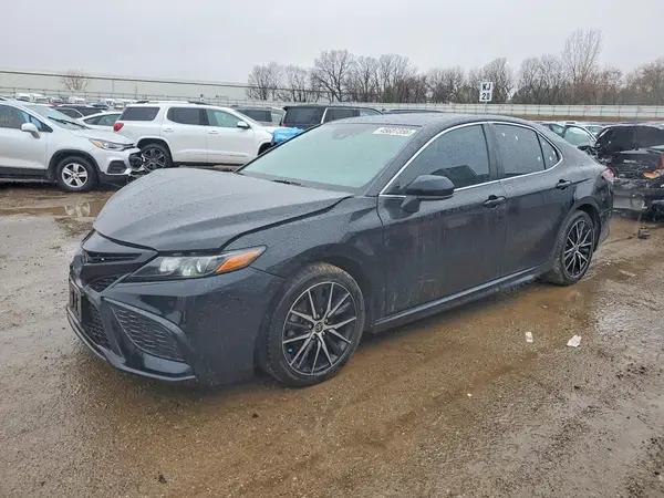 4T1G11AK9MU599718 2021 TOYOTA CAMRY - Image 1