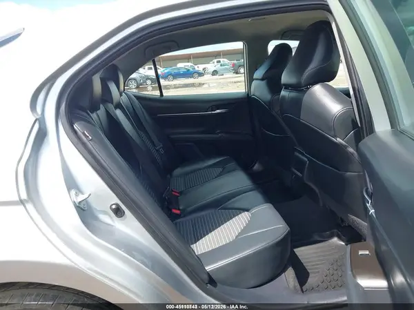 4T1G11AK9MU600544 2021 TOYOTA CAMRY - Image 8