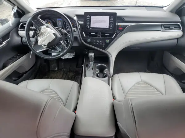4T1G11AK9MU600978 2021 TOYOTA CAMRY - Image 8