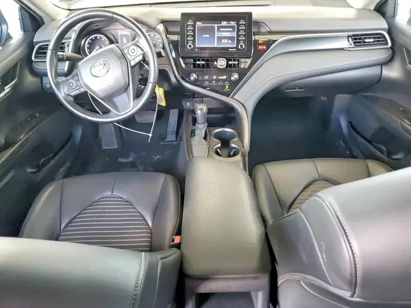 4T1G11AK9MU608482 2021 TOYOTA CAMRY - Image 8