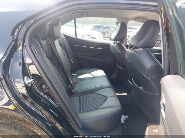 4T1G11AK9MU615206 2021 TOYOTA CAMRY - Image 8