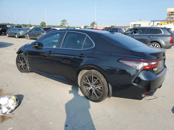 4T1G11AK9NU010281 2022 TOYOTA CAMRY - Image 2