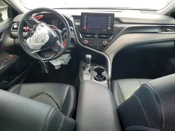 4T1G11AK9NU024665 2022 TOYOTA CAMRY - Image 8