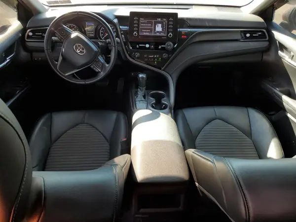 4T1G11AK9NU025413 2022 TOYOTA CAMRY - Image 8