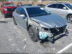 4T1G11AK9NU028070 2022 TOYOTA CAMRY
