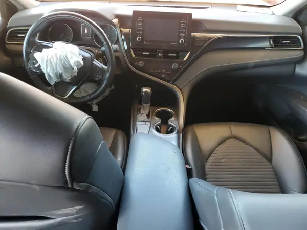 4T1G11AK9NU028229 2022 TOYOTA CAMRY - Image 8