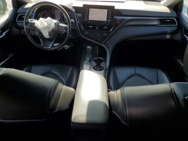 4T1G11AK9NU030708 2022 TOYOTA CAMRY - Image 8