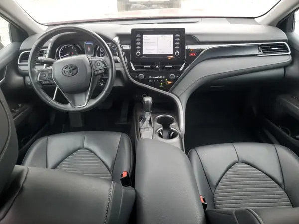 4T1G11AK9NU058248 2022 TOYOTA CAMRY - Image 8