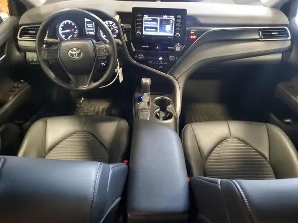 4T1G11AK9NU076460 2022 TOYOTA CAMRY - Image 8