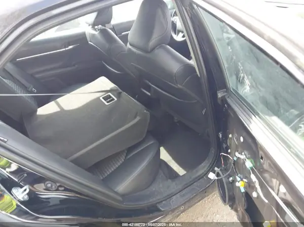 4T1G11AK9NU622206 2022 TOYOTA CAMRY - Image 8