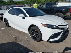 4T1G11AK9NU623338 2022 TOYOTA CAMRY