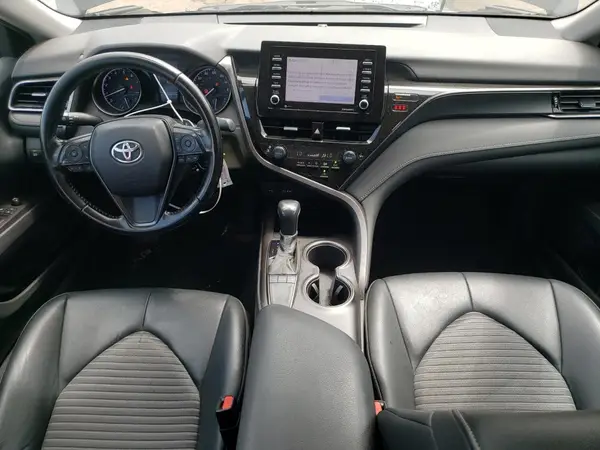 4T1G11AK9NU626675 2022 TOYOTA CAMRY - Image 8