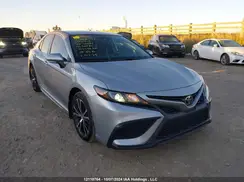 4T1G11AK9NU627261 2022 TOYOTA CAMRY