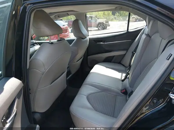 4T1G11AK9NU630743 2022 TOYOTA CAMRY - Image 8