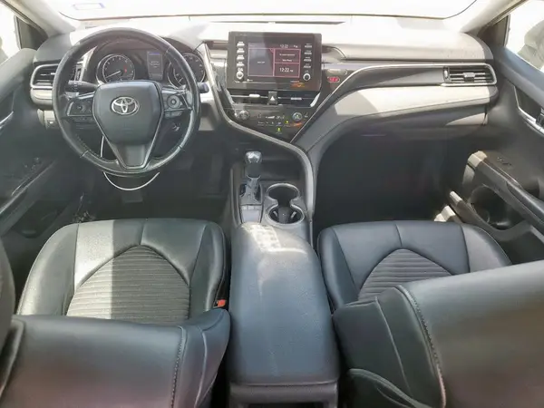 4T1G11AK9NU632220 2022 TOYOTA CAMRY - Image 8
