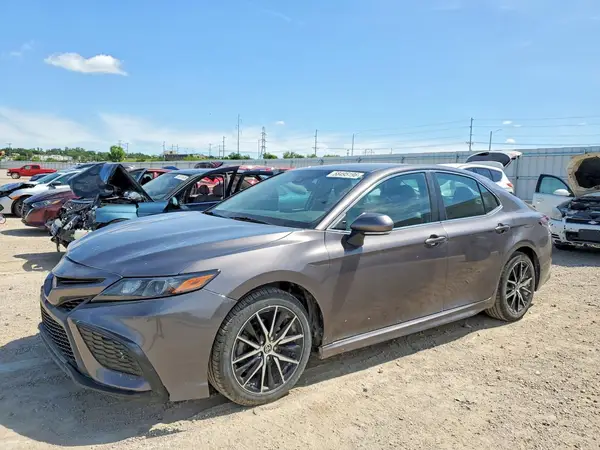 4T1G11AK9NU633190 2022 TOYOTA CAMRY - Image 1