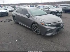 4T1G11AK9NU636574 2022 TOYOTA CAMRY