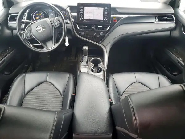 4T1G11AK9NU643380 2022 TOYOTA CAMRY - Image 8