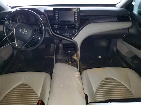 4T1G11AK9NU645405 2022 TOYOTA CAMRY - Image 8