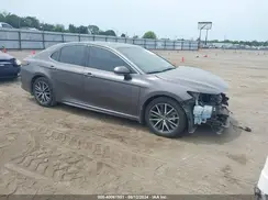 4T1G11AK9NU646473 2022 TOYOTA CAMRY