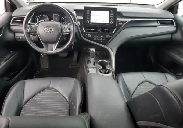 4T1G11AK9NU653617 2022 TOYOTA CAMRY - Image 8