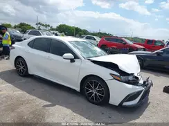 4T1G11AK9NU659417 2022 TOYOTA CAMRY