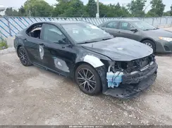 4T1G11AK9NU669509 2022 TOYOTA CAMRY