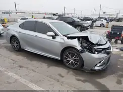 4T1G11AK9NU700435 2022 TOYOTA CAMRY