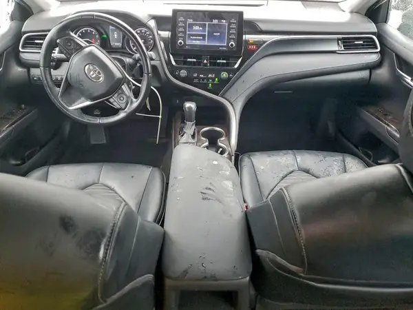 4T1G11AK9NU704632 2022 TOYOTA CAMRY - Image 8