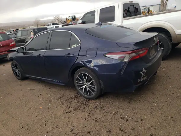 4T1G11AK9NU707532 2022 TOYOTA CAMRY - Image 2