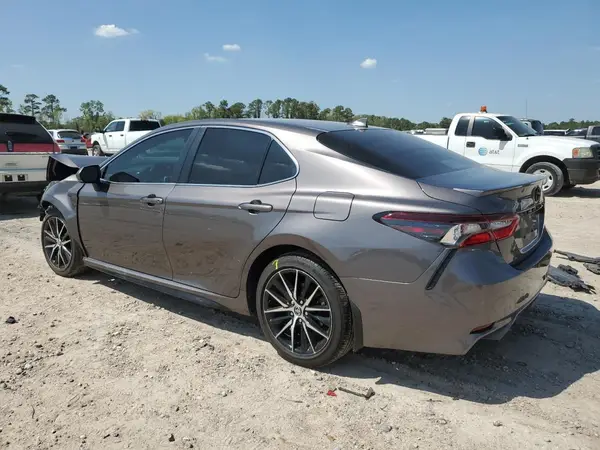 4T1G11AK9NU715288 2022 TOYOTA CAMRY - Image 2