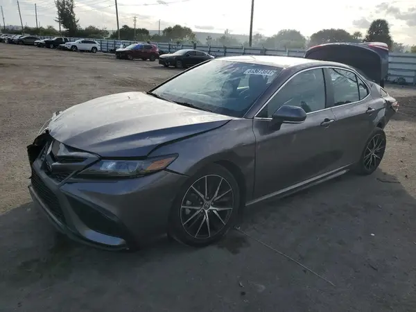 4T1G11AK9PU100937 2023 TOYOTA CAMRY - Image 1