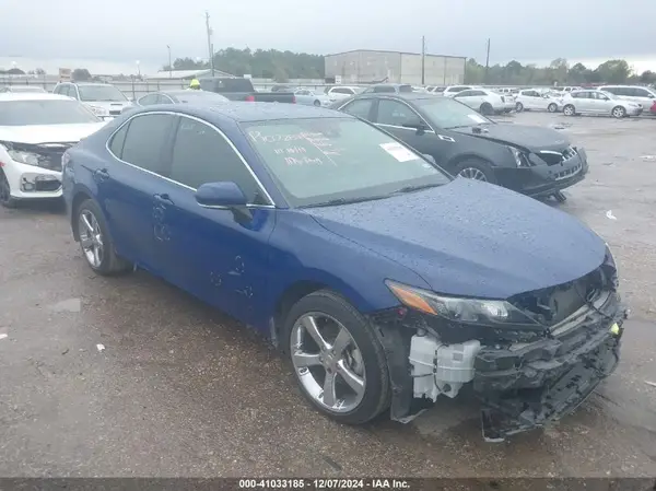 4T1G11AK9PU106463 2023 TOYOTA CAMRY - Image 1