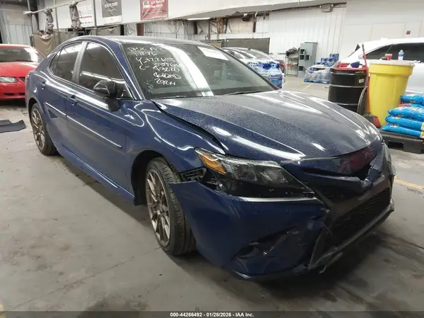 4T1G11AK9PU122615 2023 TOYOTA CAMRY - Image 1