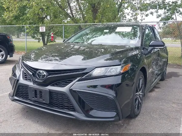 4T1G11AK9PU144923 2023 TOYOTA CAMRY - Image 2